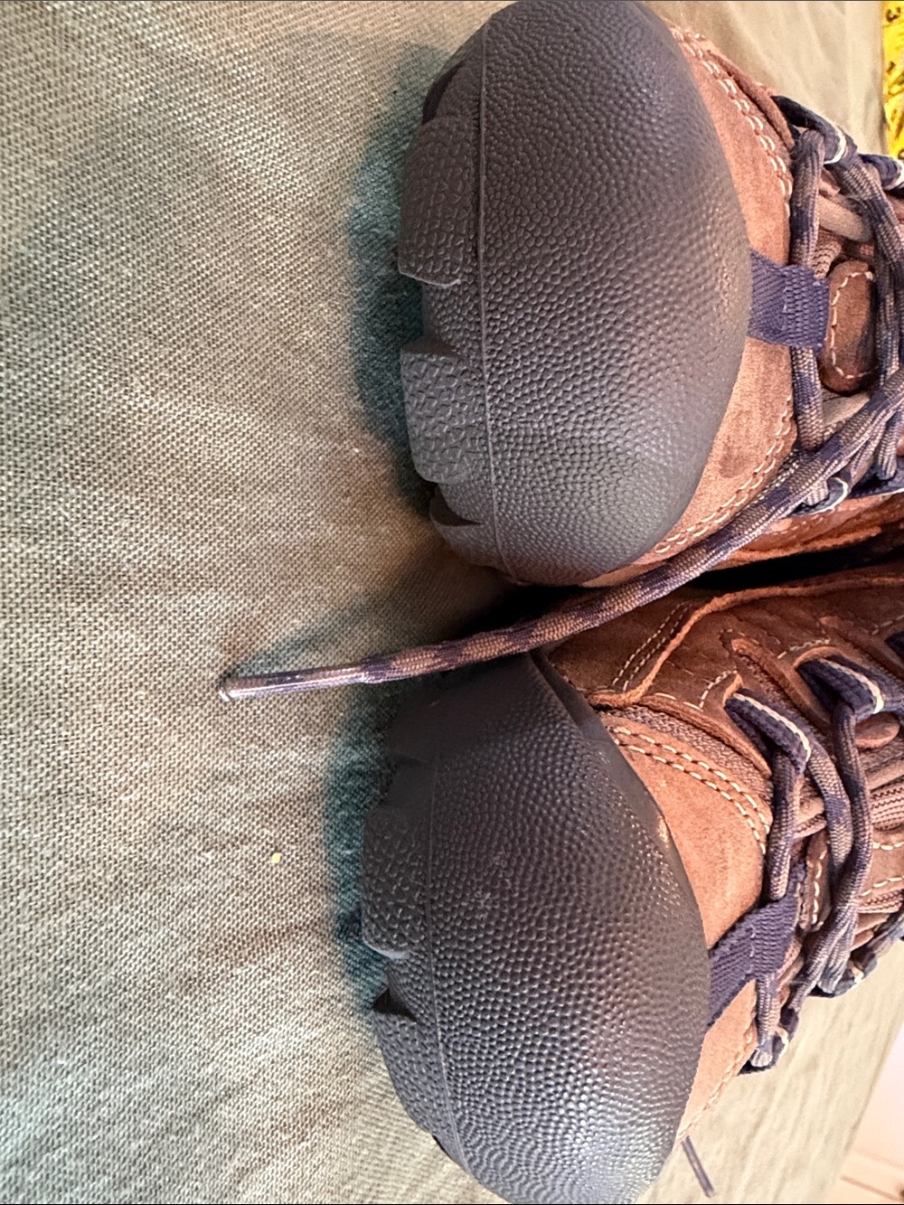NWOT KEEN Women's Targhee II Mid Hiking Boots size 6.5 (sb1) - Picture 7 of 7